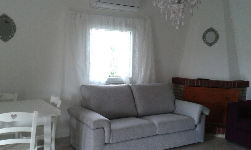 Il Fenicottero Rosa Vila Olbia Exterior foto